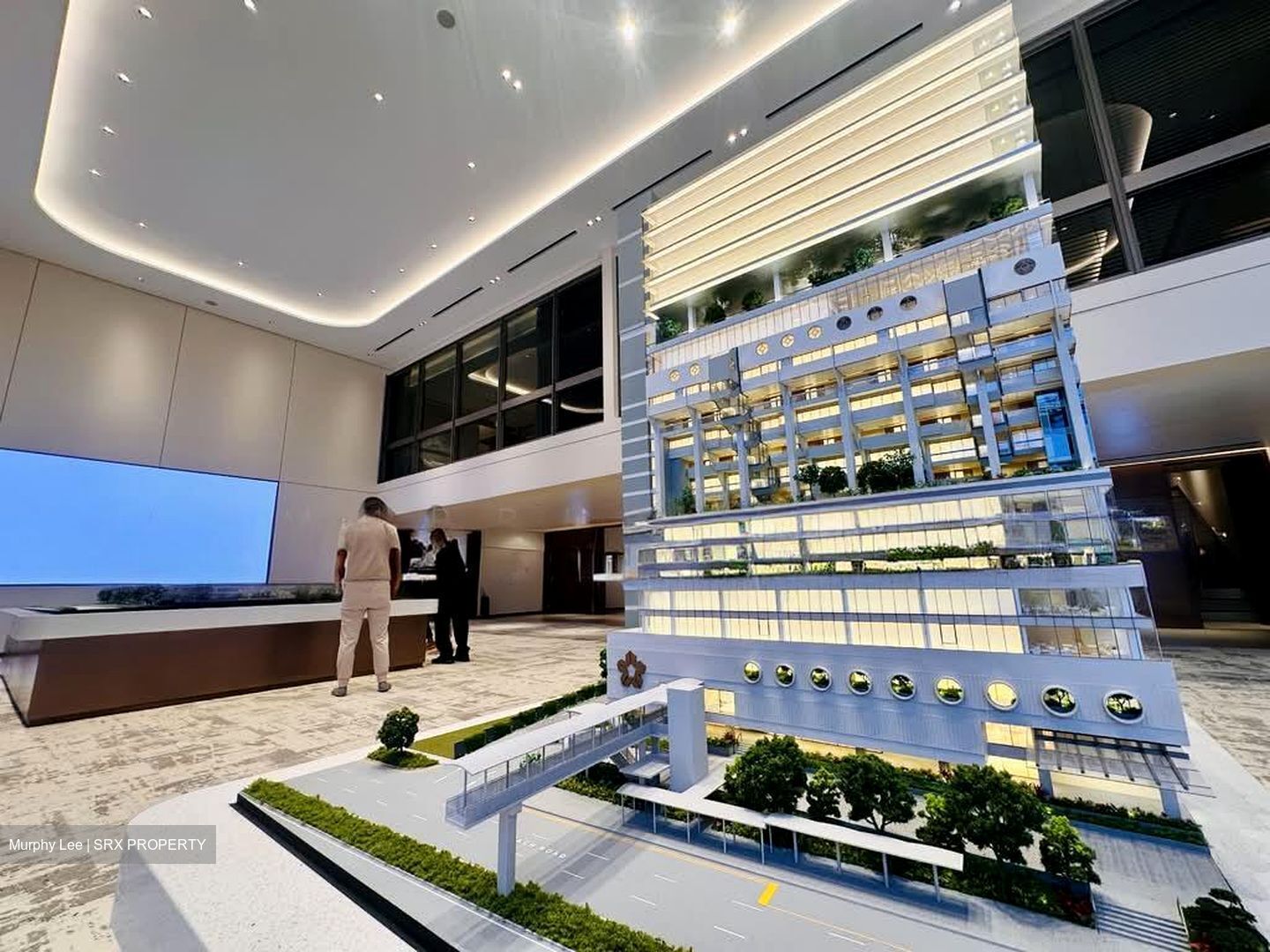 Golden Mile Complex (D7), Retail #546071461